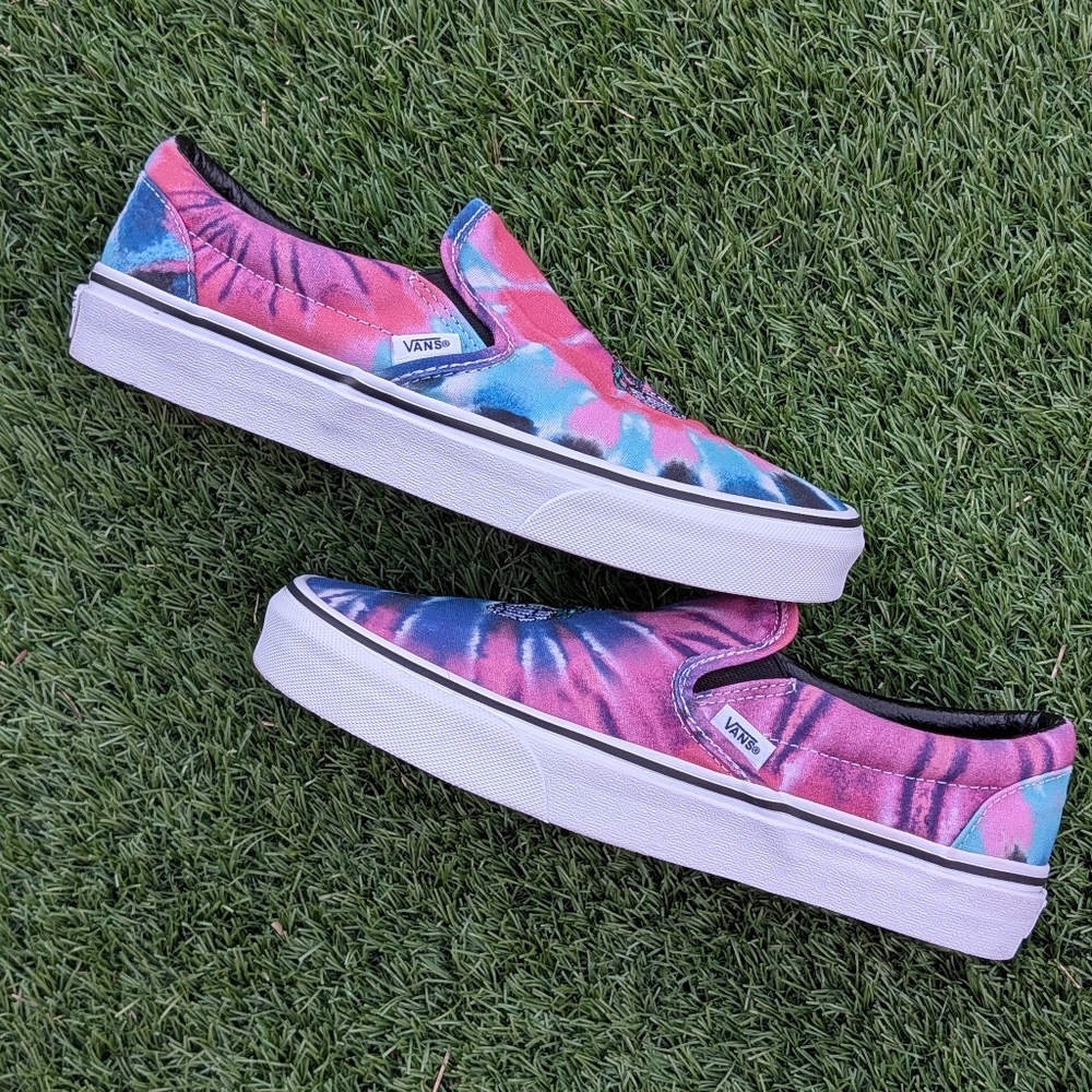 Vans Multicolor Tie-Dye Slip-Ons - Picture 14 of 15